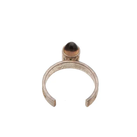 Kiviriipus, korkeus 23mm, Tekijänleima Kupittaan kulta, vuodelta 1961,  Paino: 1,9 g