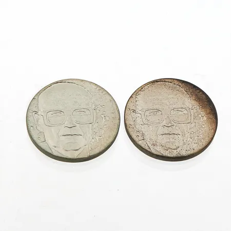Kaksi juhlarahaa, Urho Kekkonen 1975, nimellisarvo 10 mk, 500,
