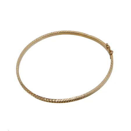 Kuvioitu rannerengas, Ø 58mm, leveys 4mm, 750, Paino: 3,2 g