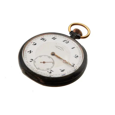Taskukello Chronometre Eterna, Ø 33mm, välikuori hopeaa, pleksilasi halki ja takakannessa painauma, 800br, Paino: 93,4 g