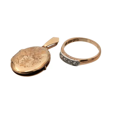 Kivisormus, kulunut ja medaljonki, kaiverrettuja, 585br,  Paino: 4,9 g