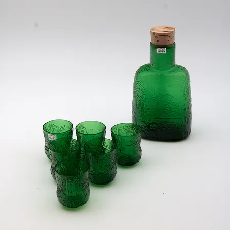 Kuusi snapsilasiaja karahvi vihreä, korkeudet 55mm, 160mm, Fauna, design O.toikka,