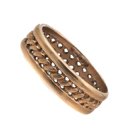 Kuvioitu sormus, koko 16¾, tekijänleima OL (Oy Osk. Lindroos Ab), 585, Paino: 3,2 g