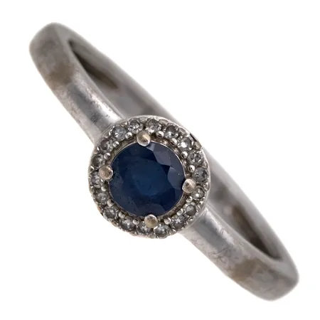 Diana-sormus timanteilla 18xn.0.005ct, koko 16½, 585br valkokulta,  Paino: 2,5 g