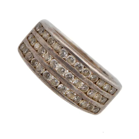 Kivisormus, koko 18¾, 925br, Paino: 6,6 g