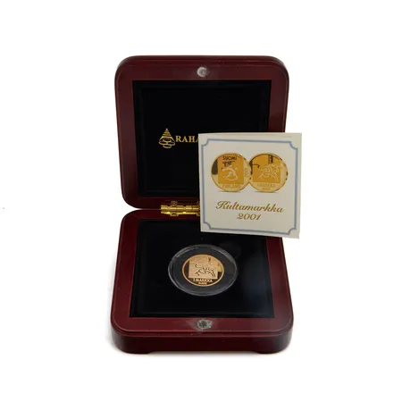 Kultaraha, Suomi 2001, Kultamarkka 2001, nimellisarvo 1 markka, rasia, 750,  Paino: 8,6 g
