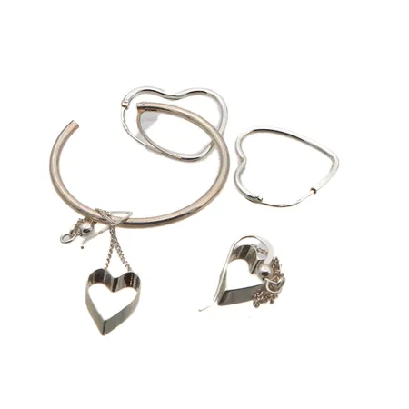 Viallisia koruja, 925, Paino: 4,1 g