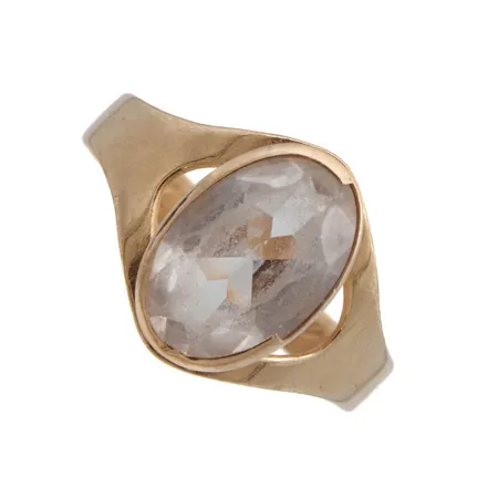 Viallinen kivisormus, kaiverrettu, koko 18¾, 585br,  Paino: 2,6 g