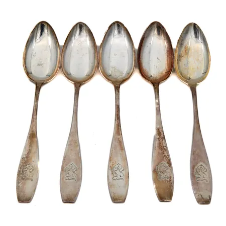 Viisi lusikkaa, kaiverrettu, Matta, pituus 205mm, 813, Paino: 231,4 g