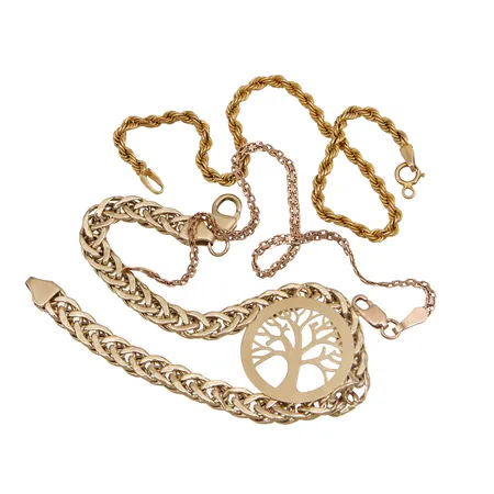 Viallisia kultakoruja, 585,  Paino: 8,9 g