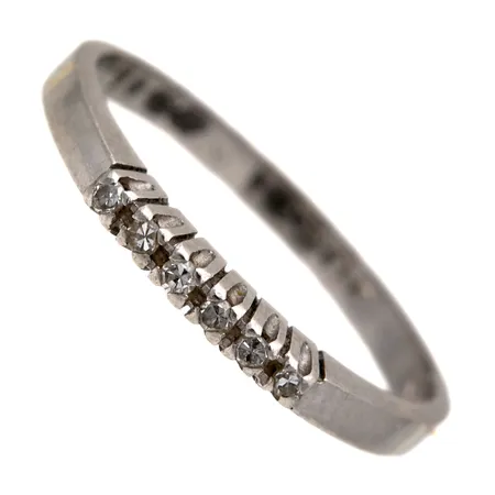 Timanttisormus 6xn.0.005ct, kaiverrettu, koko 17, leimaamaton platina,