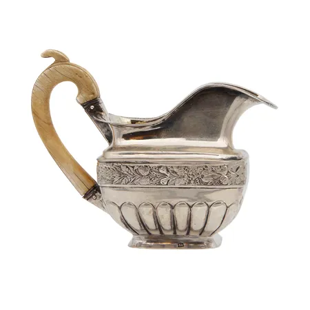 Venäläinen kermakko, korkeus 90mm, Pietari 1833, 840br, Paino: 186,7 g