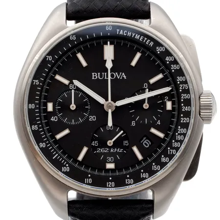 Teräsrannekello Bulova Apollo 15 Lunar Pilot, Ø 42mm, quartz, ref. 96B251, nahkaranneke ja nailonvaihtoranneke, takuukortti ja laatikot.