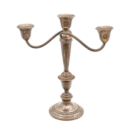 Kynttelikkö Gorharm Sterling, korkeus 29,5cm, käytön jälkiä, 925br,  Paino: 866,4 g
