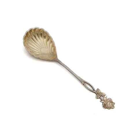 Sokerilusikka, ruusu, pituus 128mm, kaiverrettu, 813, Paino: 12,6 g