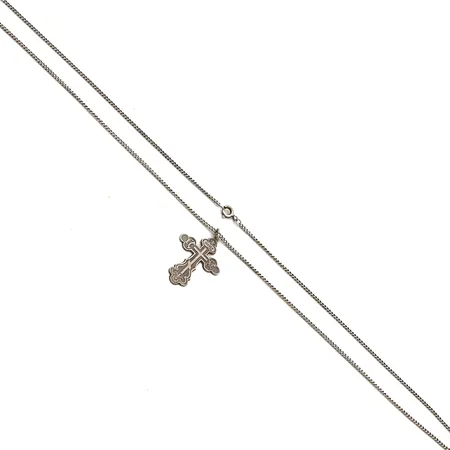 Kaulakoru, pituus 62mm, riipuksen korkeus 35mm, 813, Paino: 8 g