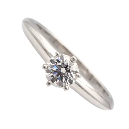 Timanttisormus 1xn.0.55ct Tiffany&Co., koko 18, väri H, puhtaus VS1, timanttitodistus, rasia, 950 platinaa. Paino: 5,5 g