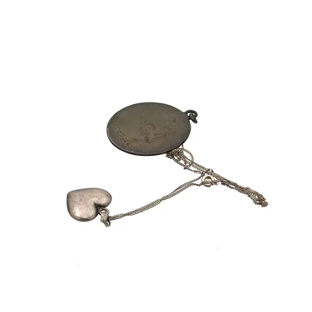 Viallisia hopeakoruja, 813-925, Paino: 13,6 g