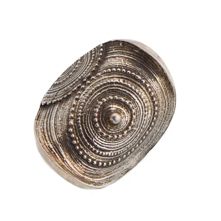 Sormus, ''Chic'' , desing Jorma Laine, koko muunneltavissa, mitat 26x32mm, 830, Paino: 13,2 g