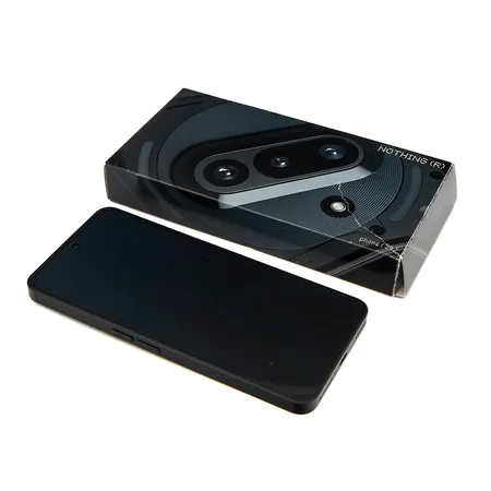 Älypuhelin, Nothing Phone (3a), 128Gt, näytössä kalvo, laatikko, kuitti ja takuukuitti