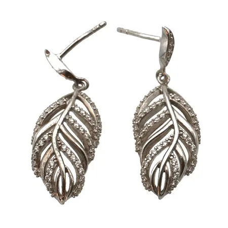 Kivikorvakorut ilman taustoja, korkeus 31mm, 925br,  Paino: 3,2 g