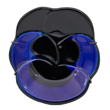 Seinälautanen Arabia, Viola, mitat 13,5x14,5cm, design Birger Kaipiainen, vuodelta 1967
