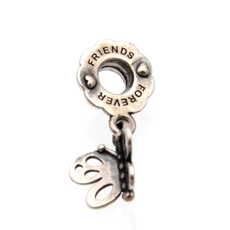 Hela Pandora, Friends forever, korkeus 22mm, leveys 12mm, 925, Paino: 2,7 g
