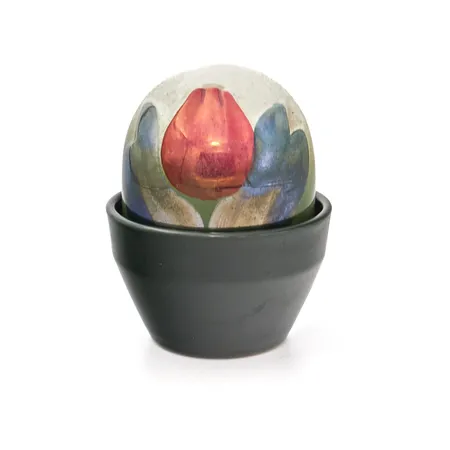 Ikikukka, Punainen Tulppaani, Heljä Liukko-Sundström, korkeus 120mm, 