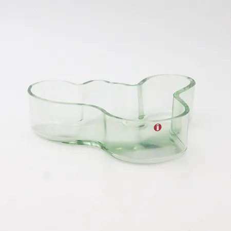 Aalto -malja, Iittala, mitat 170x190mm, vaalean vihreä, kaiv. Alvar Aalto 2000, paljon lohkeamia