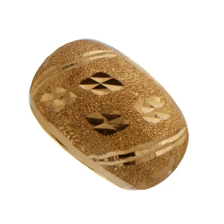 Kuvioitu sormus, koko 18, 750,   Paino: 3,9 g