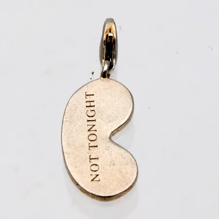 Riipus Thomas Sabo, Not tonight, korkeus 32mm, leveys 11mm, 925, Paino: 3,4 g