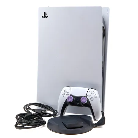 Pelikonsoli, Sony PlayStation 5 Disc Edition, 825Gt, model CFI-1216A, yksi ohjain, teline, HDMI kaapeli ja virtajohto, ostokuitti Verkkokauppa 17.2.2023, ei laatikkoa
