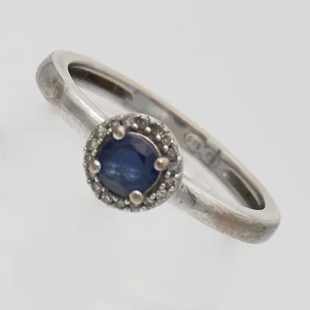 Kivisormus timanteilla 18xn0.005ct, koko 16, Kultajousi, 585br valkokultaa, Paino: 2,2 g