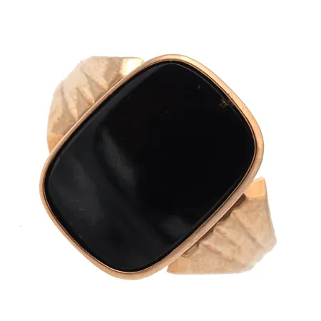 Kivisormus, kaiverrettu, koko 20½, 585br,  Paino: 3,3 g