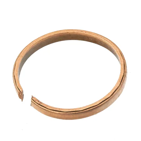 Viallinen sormus, 750,  Paino: 1,9 g