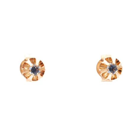 Kivikorvakorut, Ø 4mm, 585br,  Paino: 0,5 g