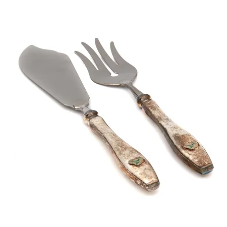 Kakkuhaarukka ja -veitsi logolla, Kultakeskus, Sileä, pituus 210mm ja 240mm, 830br, Paino: 133,6 g