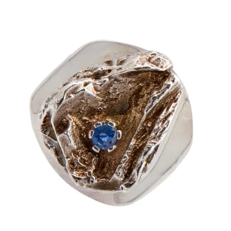 Kivisormus, koko 18, 925br,  Paino: 12,4 g