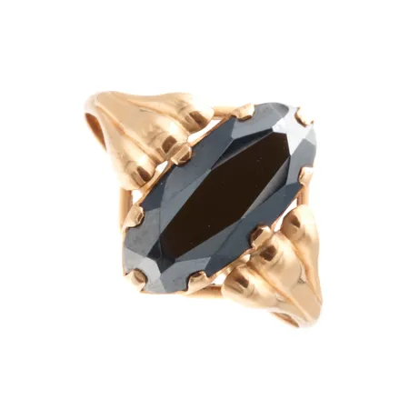 Hematiitti-sormus, koko 18¼, leveys 2-14,5mm, tekijäleima K-e, 585br, Paino: 2,3 g
