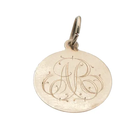 Riipus, kaiverrettu, korkeus 20mm, 585 valkokulta,  Paino: 0,8 g