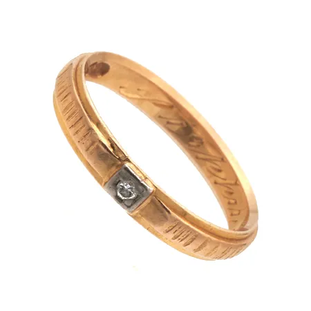 Timanttisormus 1xn.0.03ct, kaiverrettu, koko 17½, 750,  Paino: 3,1 g