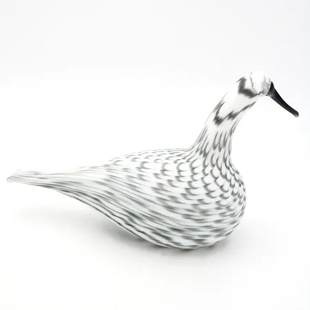 Lasilintu, Karjalan Laulujoutsen harmaa, signeeraus O. Toikka Nuutajärvi 1016  2007, mitat 305x185mm,  Nouto ainoastaan konttorilta