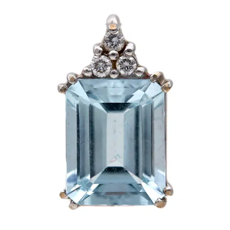 Kiviriipus timanteilla 3xn.0.01ct, korkeus 12,7mm, 750br, Paino: 1,9 g