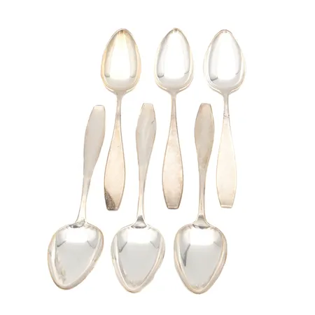 Kuusi ruokalusikkaa, Matta, pituus 208mm, tekijänleima E.A. Koivula, valmistettu Viipurissa 1918, 813, Paino: 352,3 g