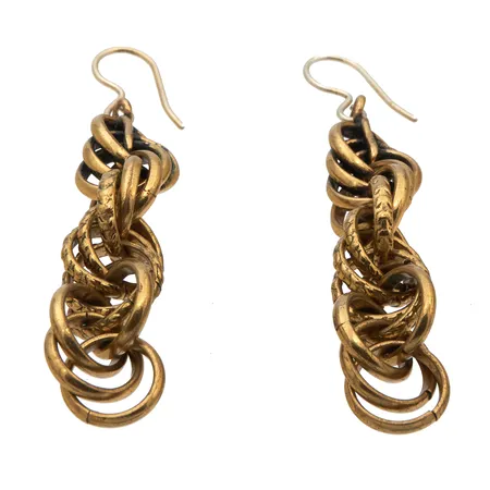 Korvakorut, Kalevala Koru, Setukaistenkääty, korkeus60mm, pronssia 