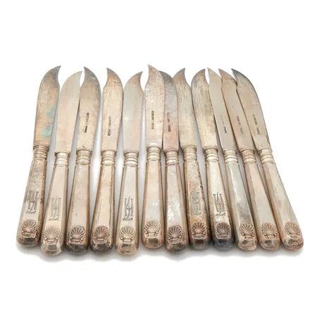 12 hedelmäveistä, Musla, kaiverrettu, pituus 171mm, 813h,  Paino: 349,5 g