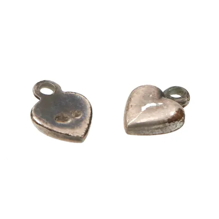 Kaksi viallista riipusta, 900h,  Paino: 0,6 g