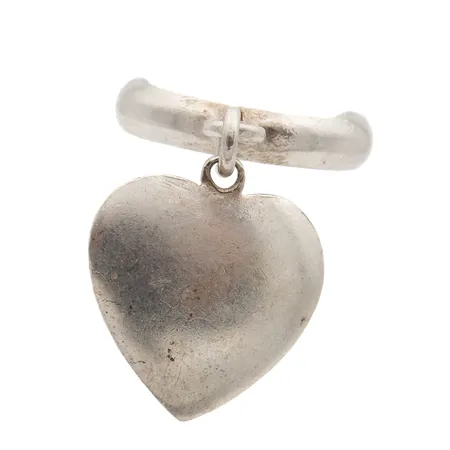 Sormus riipuksella, koko 16¾, riipuksen korkeus 22mm, 925, Paino: 5 g