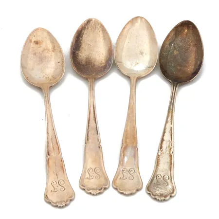 Neljä kahvilusikkaa, Chippendale, kaiverrettu, pituus 115mm, 830,  Paino: 49,2 g