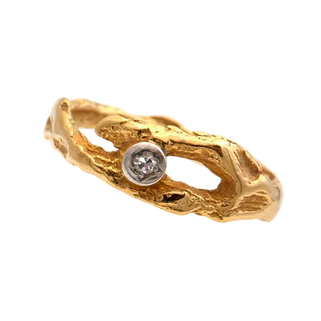 Timanttisormus Lapponia 1xn.0.02ct, Timanttilampi, koko 16½, kaiverrettu, design Björn Weckström, käytön jälkiä, 750br, Paino: 2,7 g